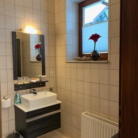 Apartamento Ferienwohnung Am Wolfgangsee #110992 Strobl